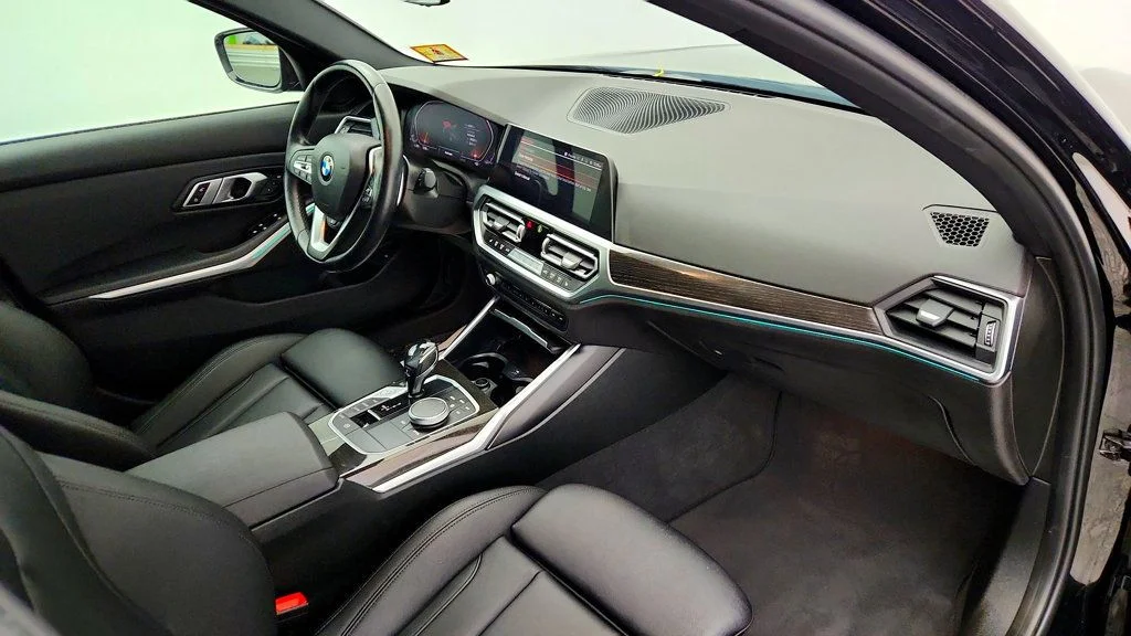 Used 2021 Jet Black BMW 330i xDrive image 25