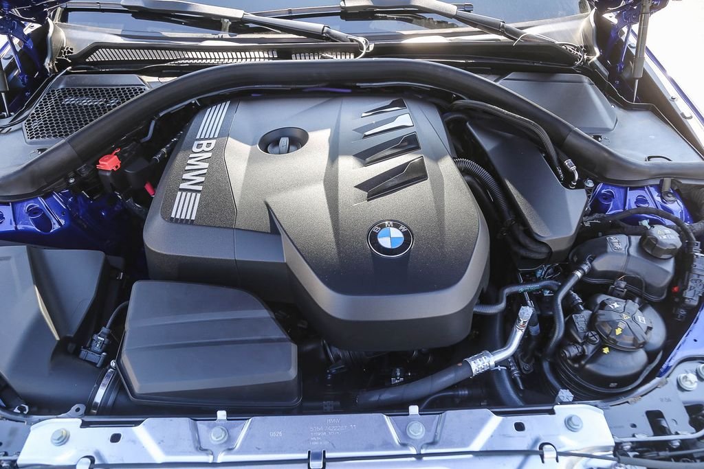 New 2026 Portimao Blue Metallic BMW 330i image 22