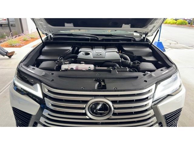 New 2026 Eminent White Pearl Lexus LUXURY image 14