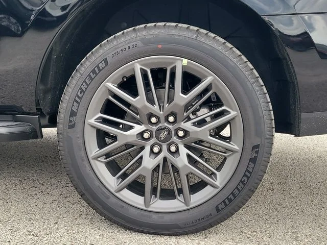 New 2027 Black Metallic Ford Platinum image 8