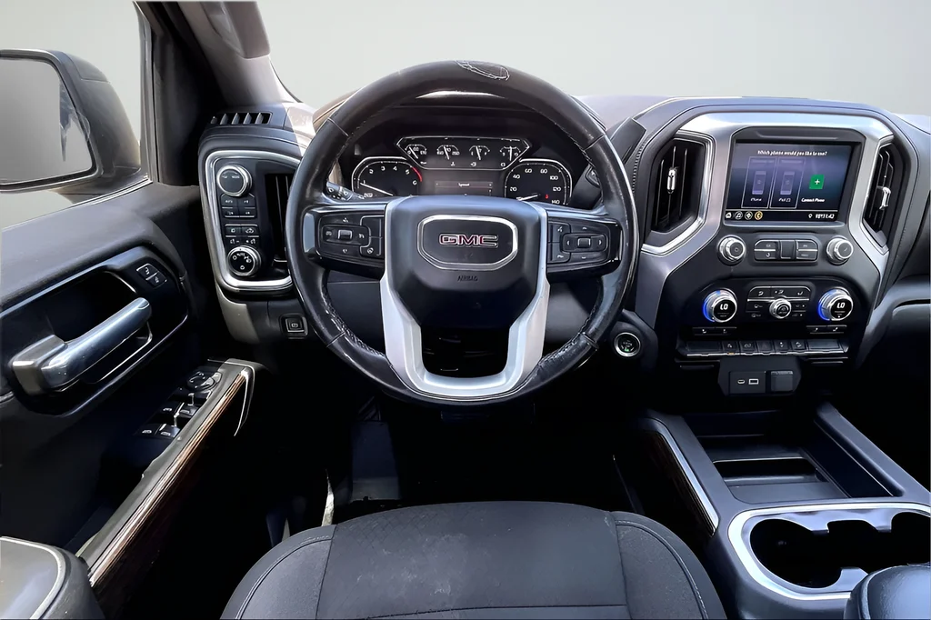 Used 2021 Brown GMC Elevation image 8