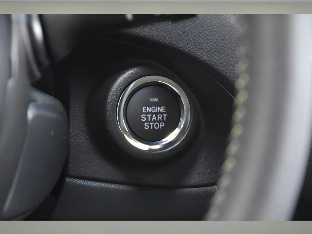 New 2026 CRYSTAL WHITE PEARL Subaru Onyx Edition Touring 7-Passenger image 37