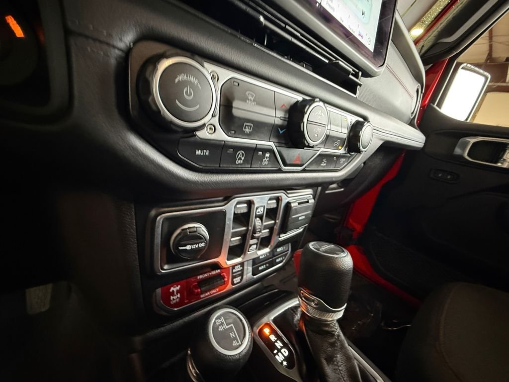 Used 2026 Red Jeep Rubicon image 23