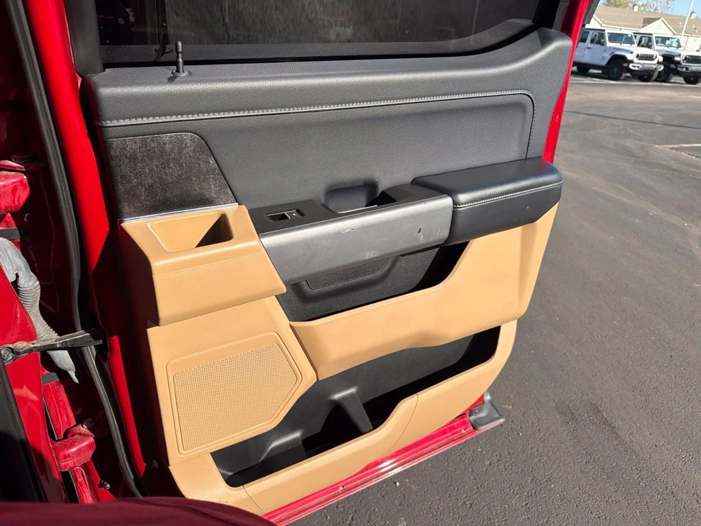 Used 2022 Red Ford XLT image 39