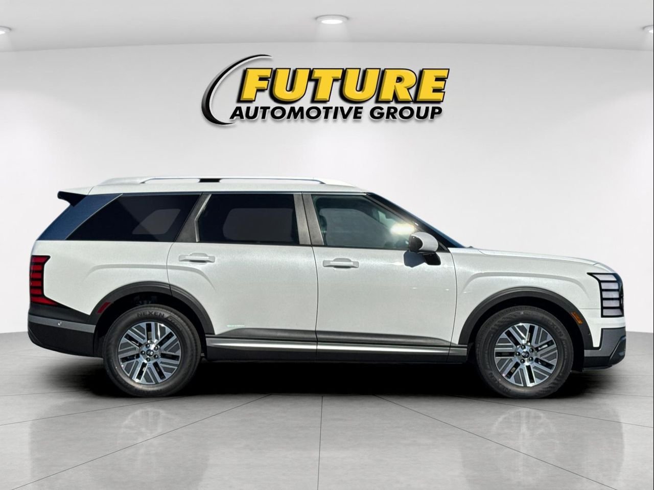 New 2026 White Hyundai SEL Premium 8P image 2