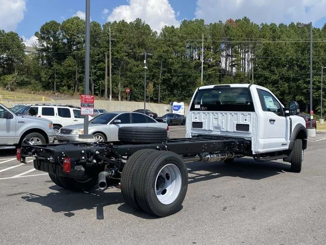 New 2025 White Ford XL image 3