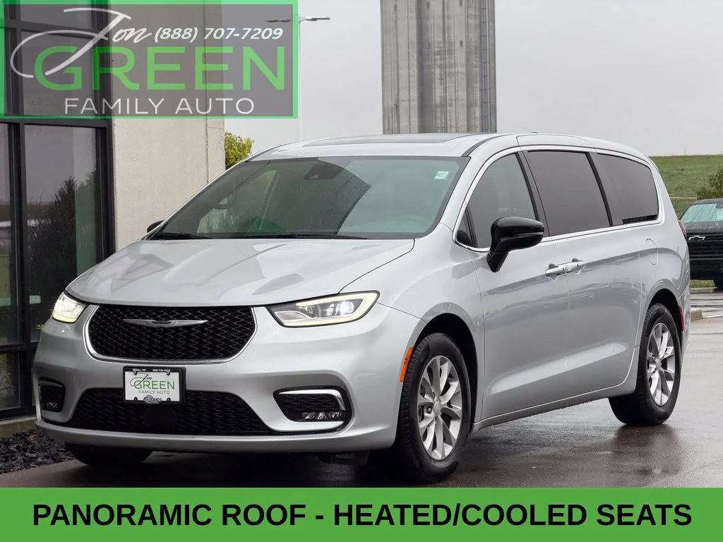 Used 2026 Silver Chrysler Limited image 1