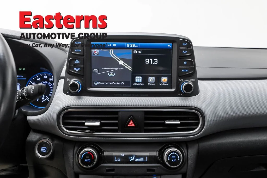 Used 2020 Red Hyundai Ultimate image 12