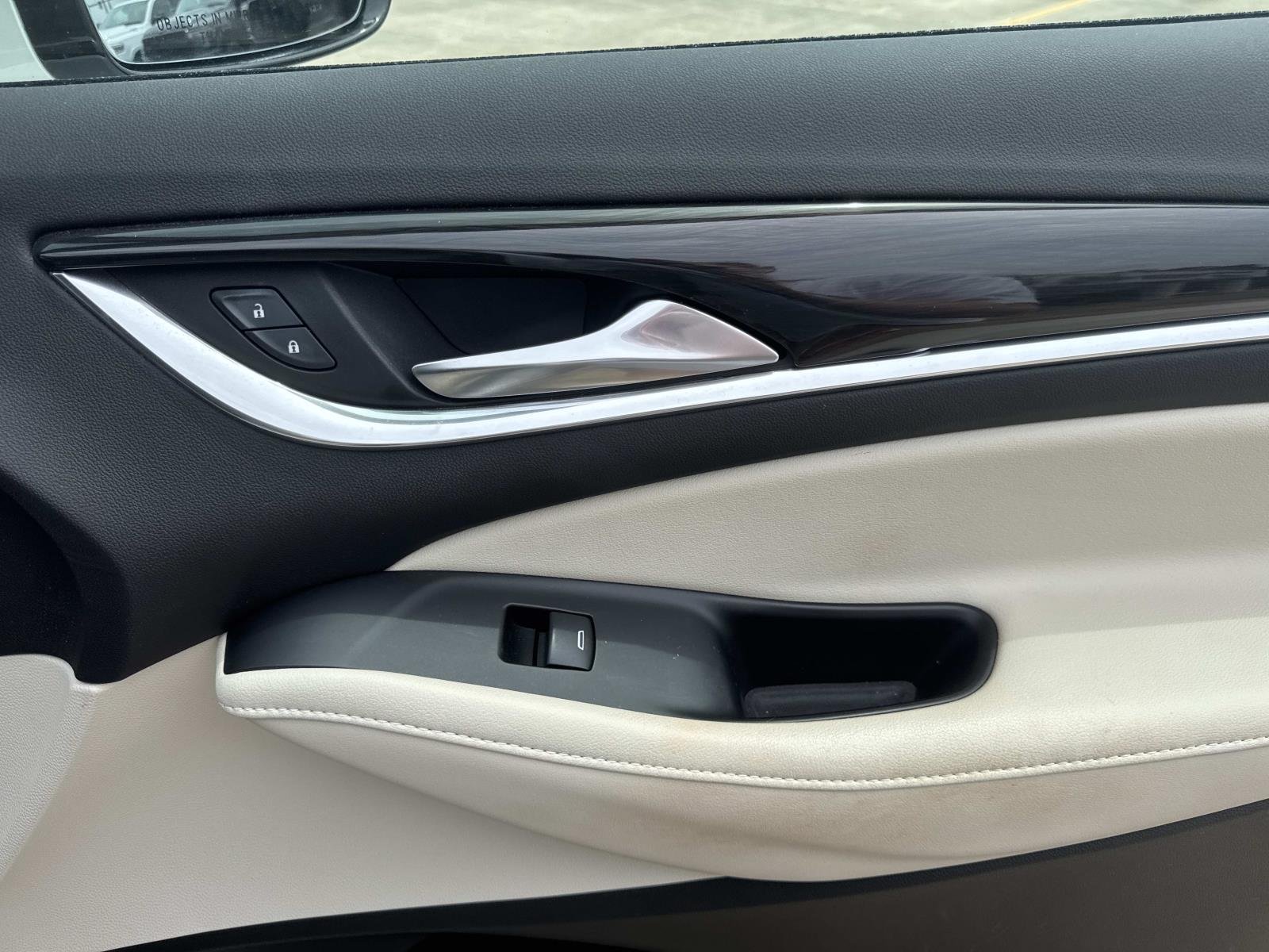 Used 2022 White Frost Tricoat Buick Premium image 14