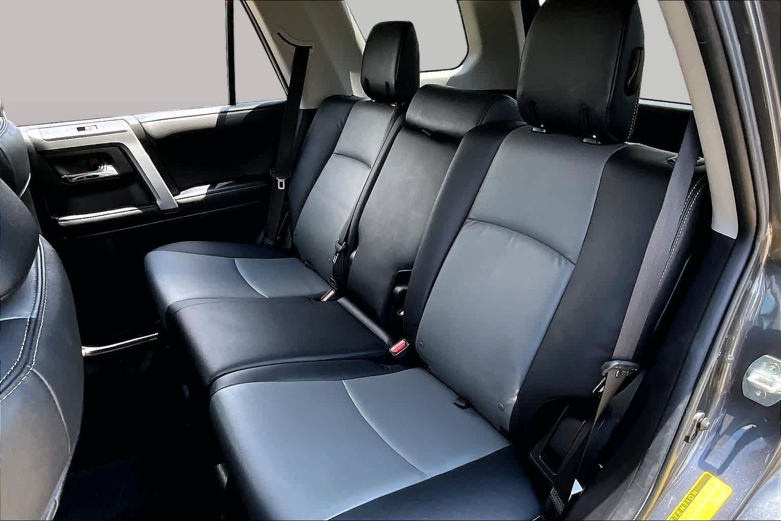 Used 2023 Magnetic Gray Metallic Toyota SR5 Premium image 19