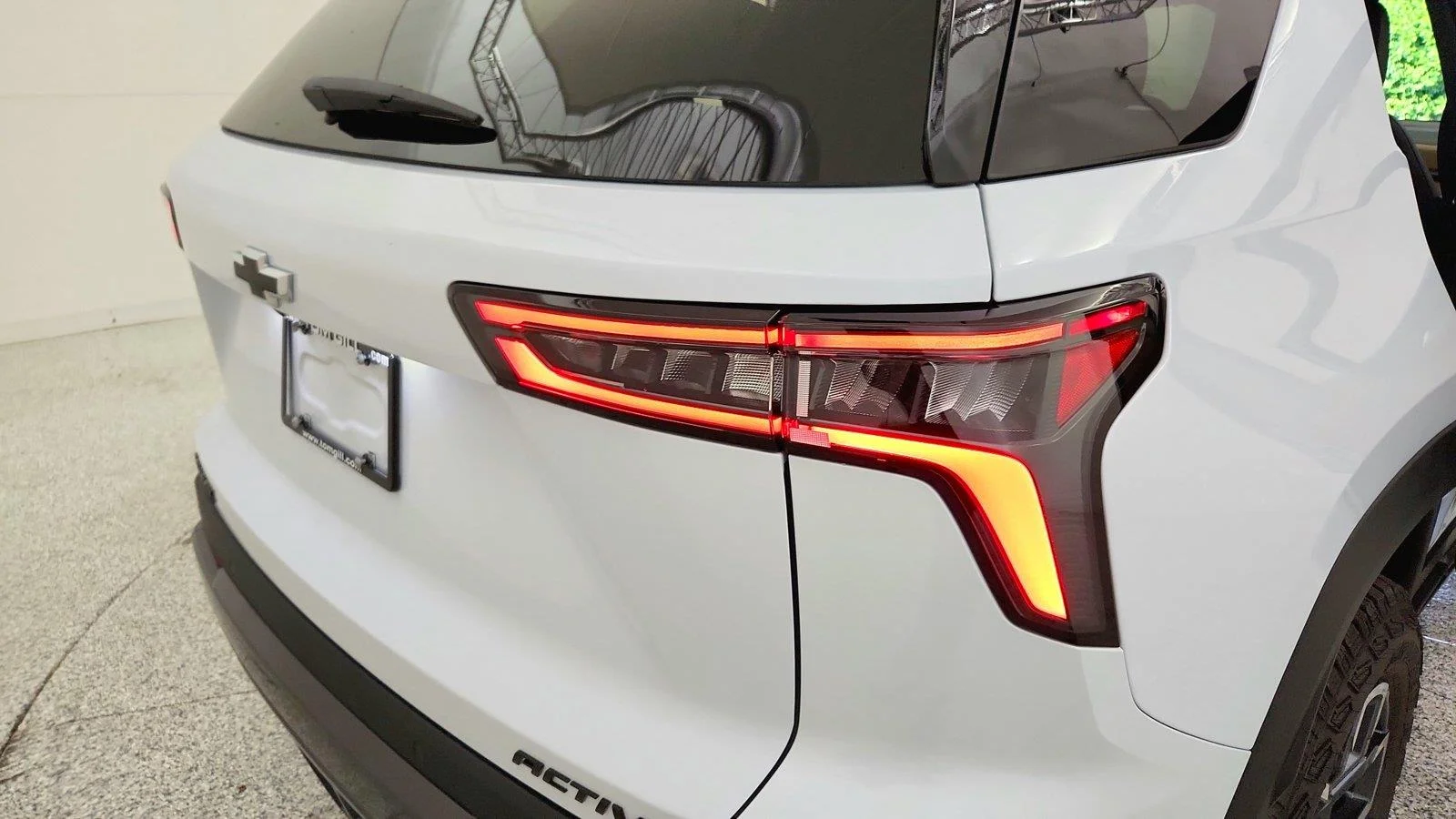 2027 Chevrolet Equinox ACTIV - Photo 37