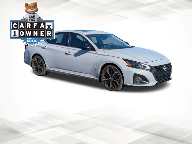 Used 2024 Gray Nissan 2.5 SR image 2