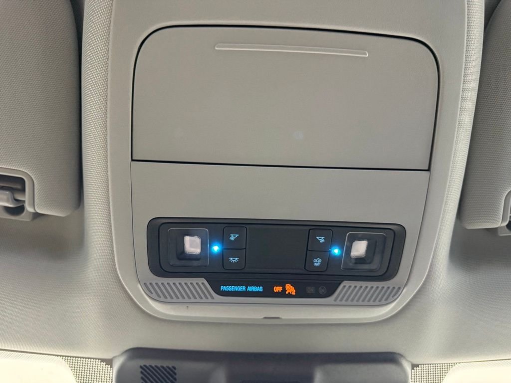 Used 2025 Silver Ford XLT image 55