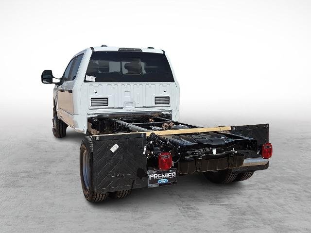 New 2026 Oxford White Ford F-350® XL image 33