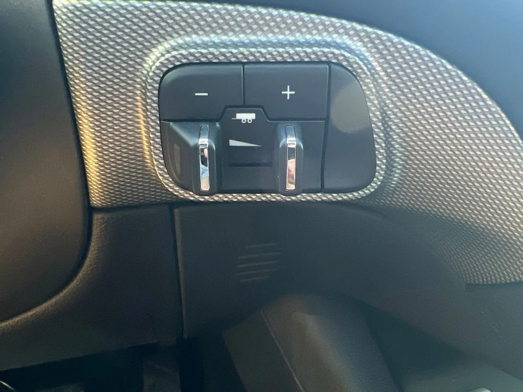 Used 2020 White Dodge SRT image 45