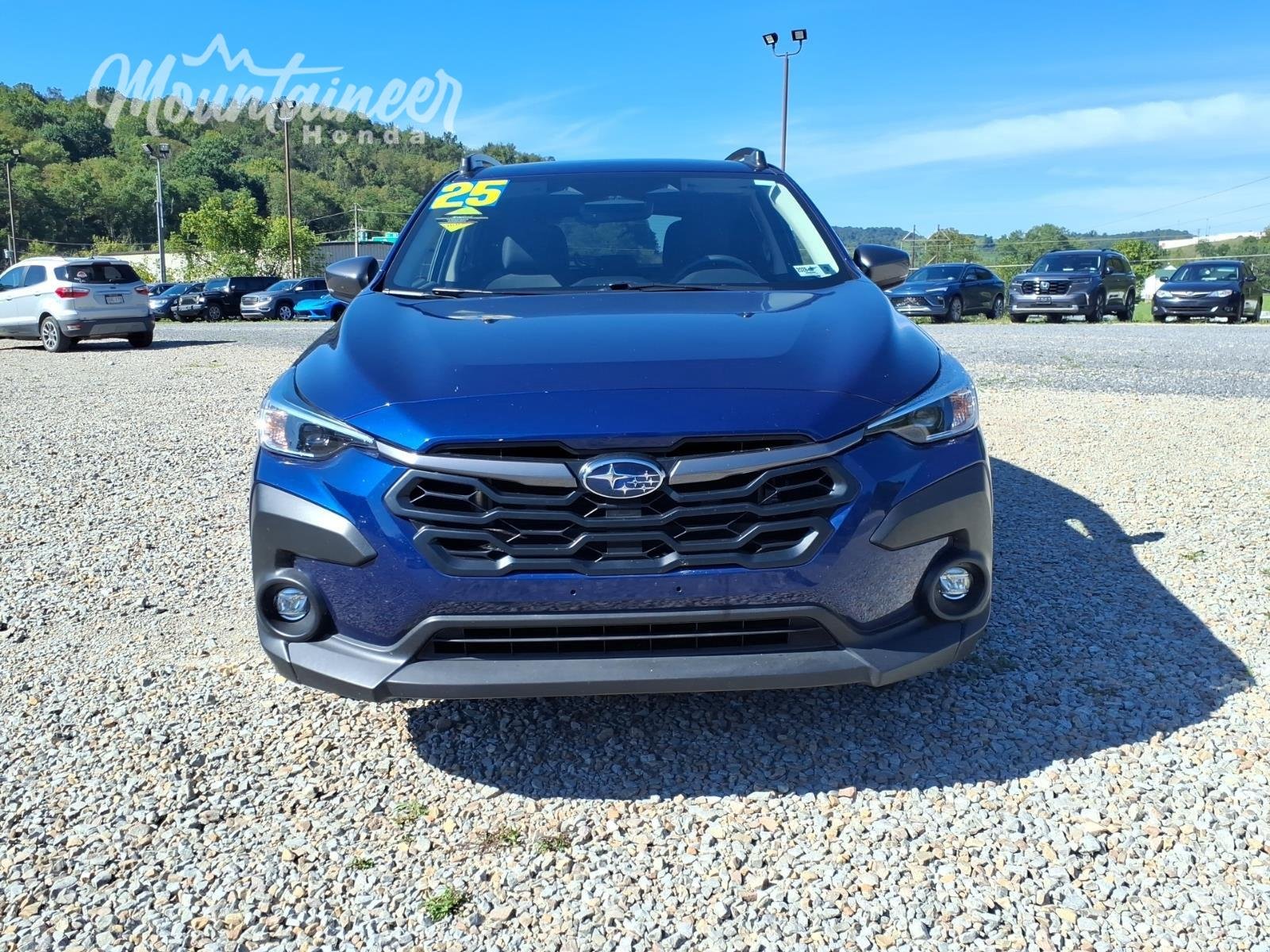 Used 2025 Sapphire Blue Pearl Subaru Premium image 2