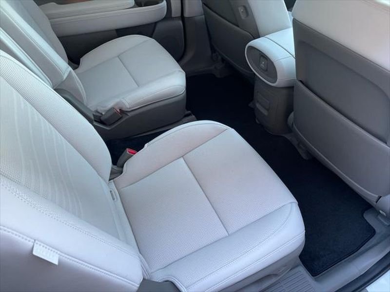 New 2026 Creamy White Pearl Hyundai Limited image 23