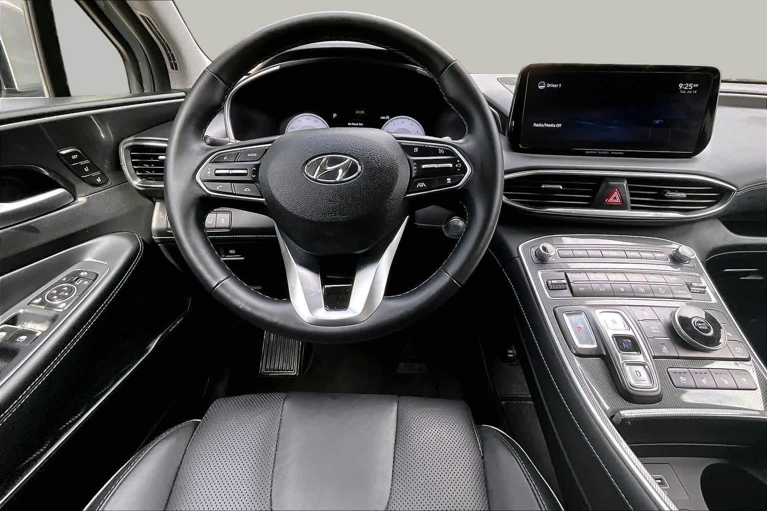 Used 2022 Hampton Gray Hyundai Limited image 6