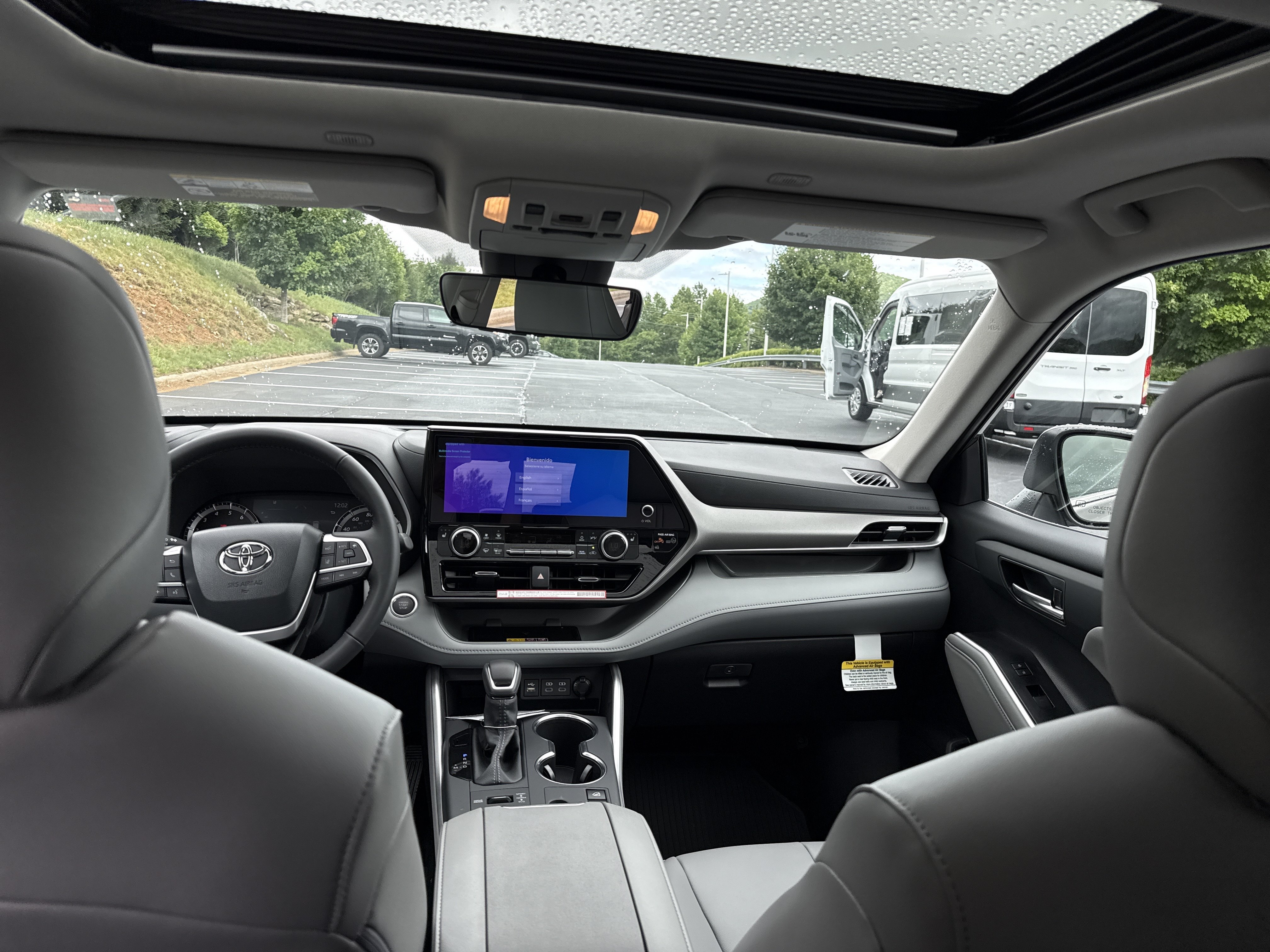 Used 2020 Moon Dust Toyota Hybrid XLE image 37