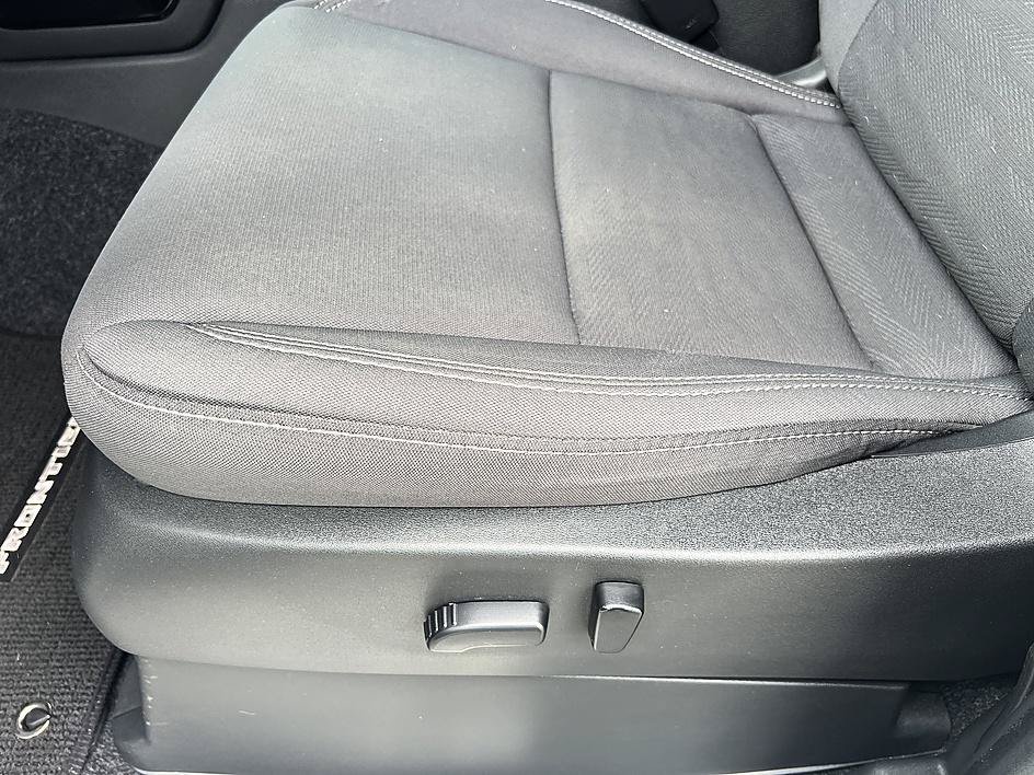 Certified Used 2023 Glacier White Nissan SV image 21