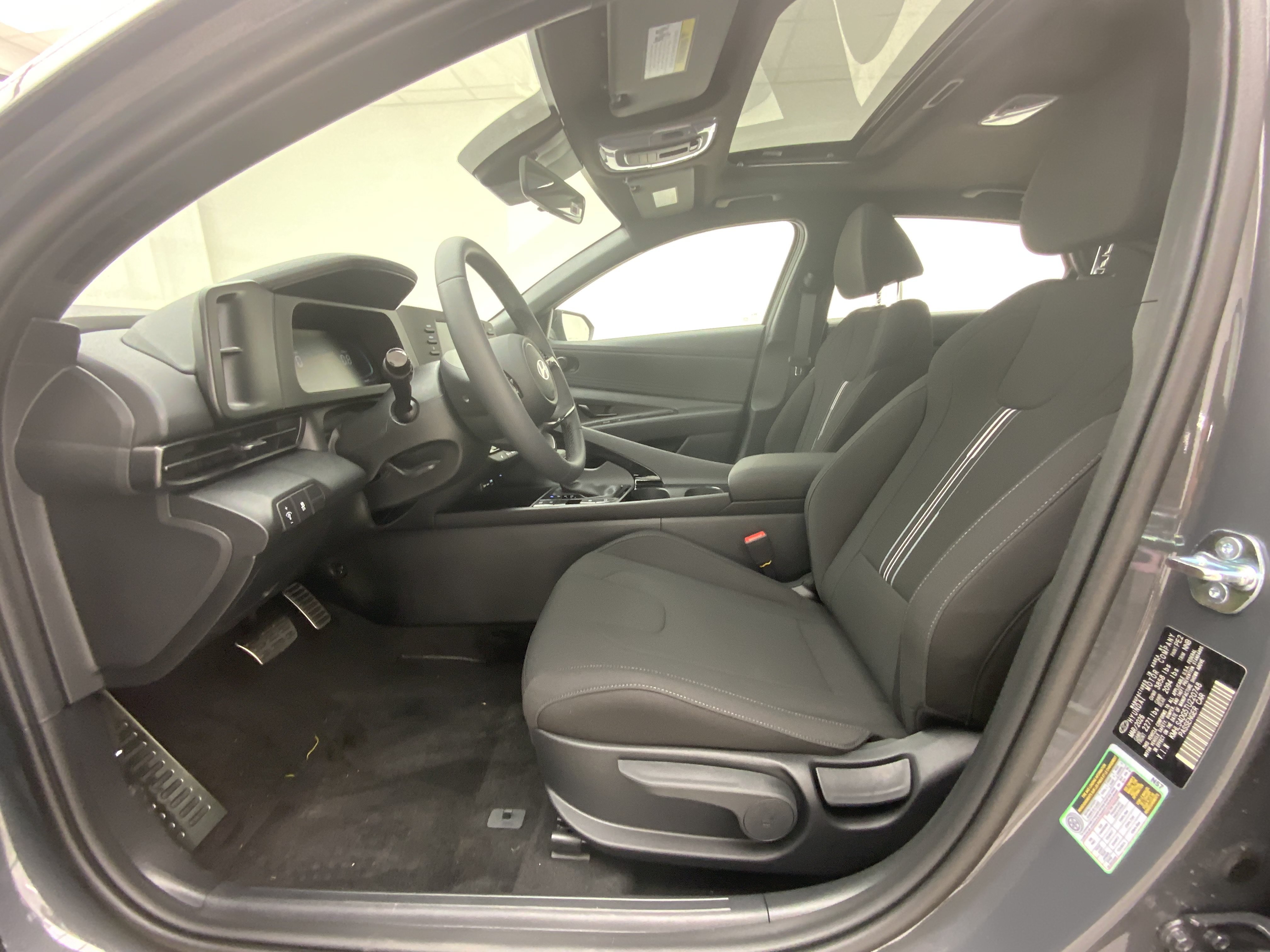 New 2026 Ecotronic Gray Hyundai SEL Sport Premium image 12