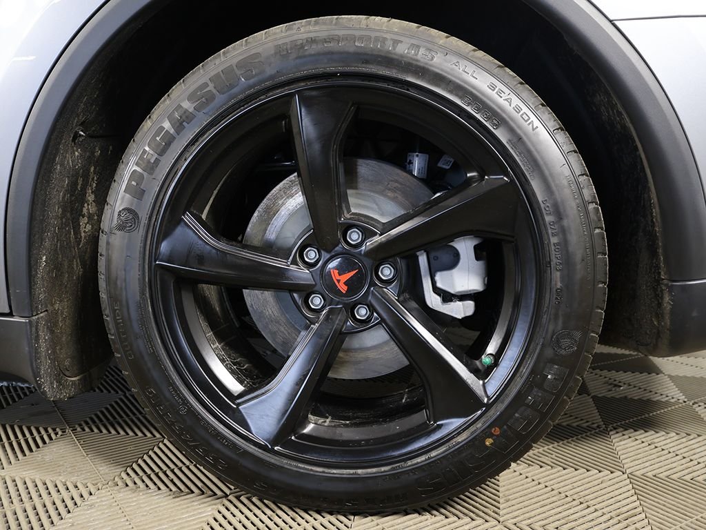 2026 Tesla Model Y Long Range - Photo 22