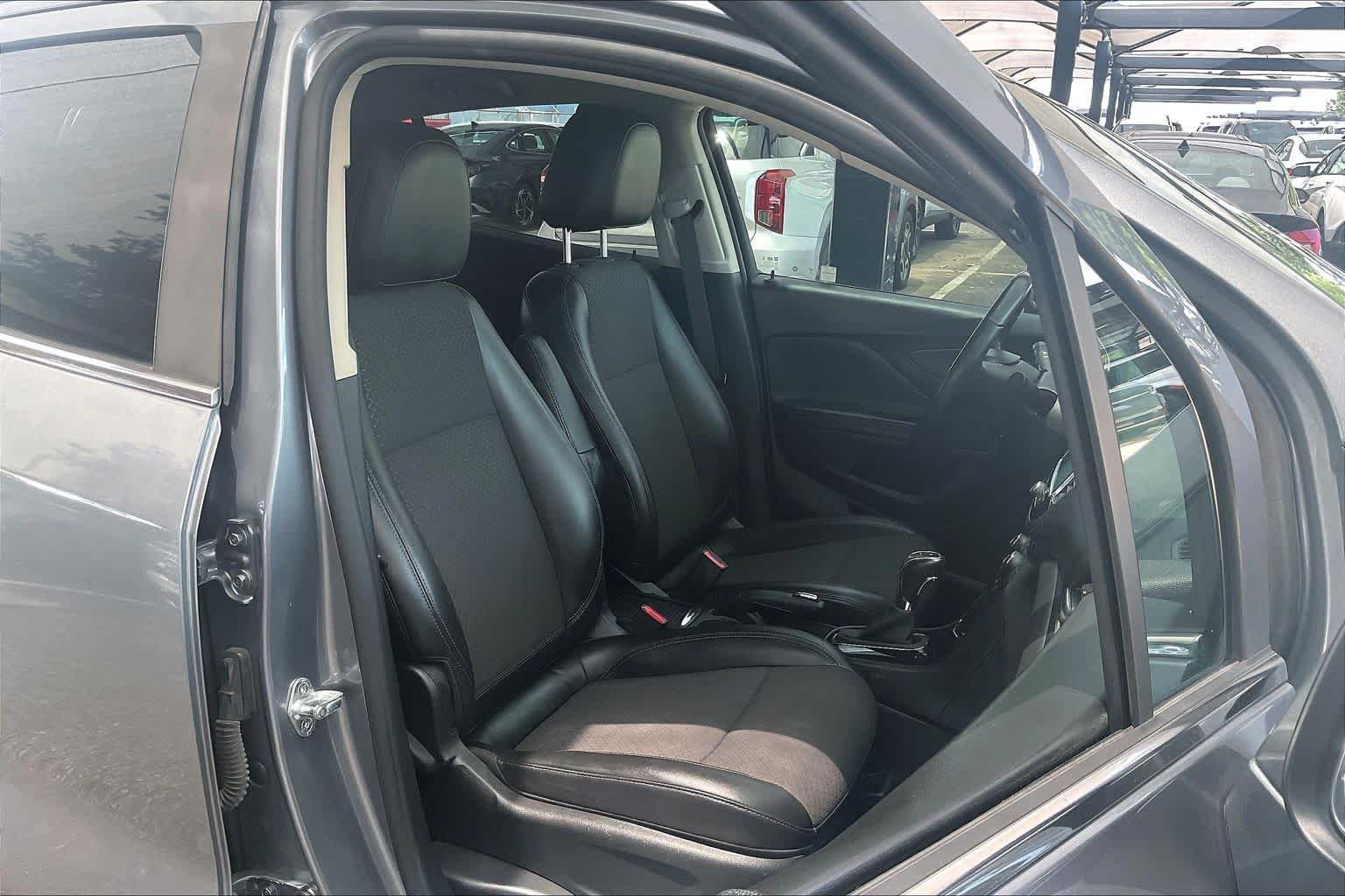 Used 2020 Satin Steel Metallic Buick Preferred image 9
