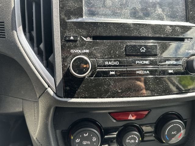 Used 2019 White Subaru 2.0i Premium image 15