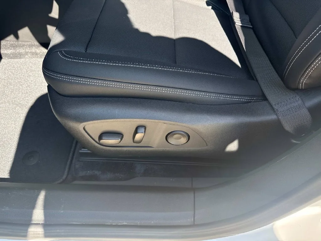 2025 Chevrolet Blazer EV LT - Photo 35