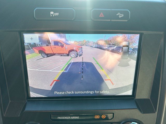Used 2022 Silver Metallic Ford XLT image 35