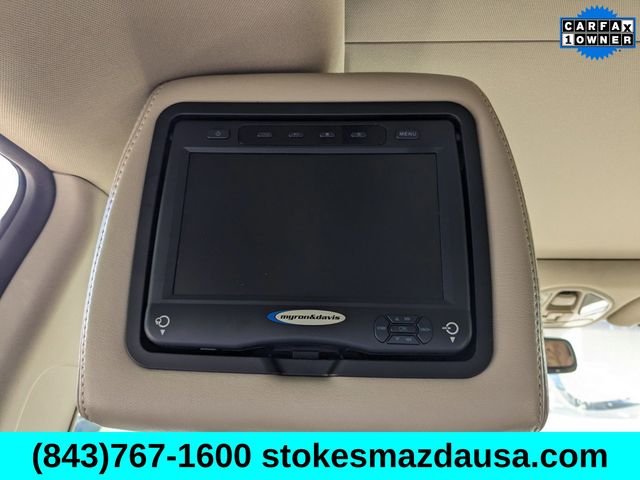 Used 2014 White Hyundai Limited image 3