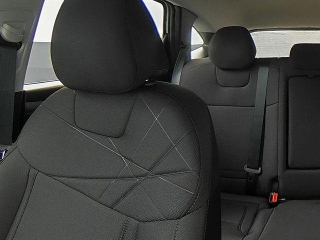 New 2026 White Hyundai SE AWD image 40