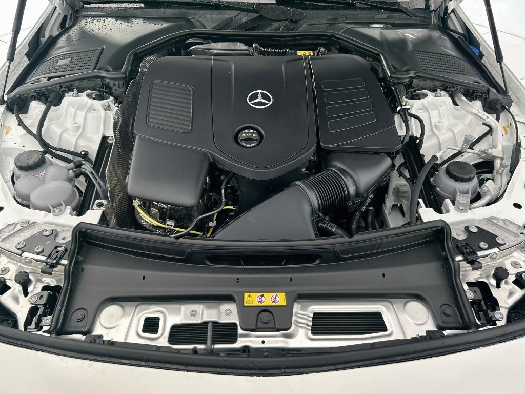 New 2027 Polar White Mercedes-Benz CLE 300 image 25