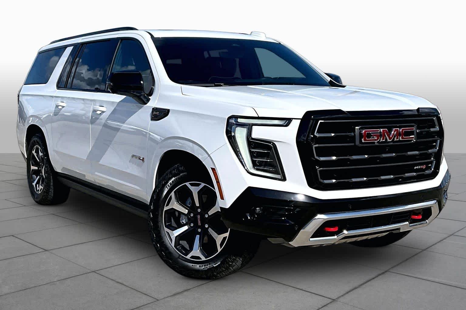 Used 2026 Summit White GMC AT4 Ultimate image 3