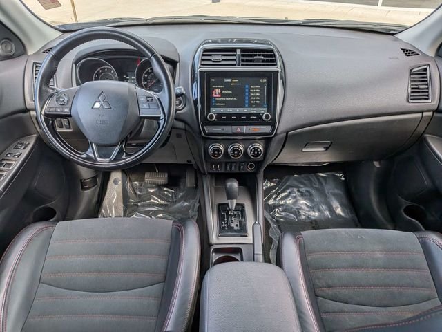 Used 2024 Silver Mitsubishi 2.0 SE image 14
