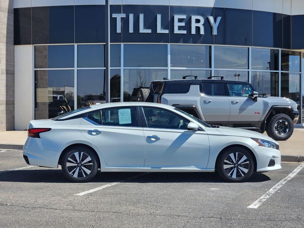 2021 Nissan Altima SV