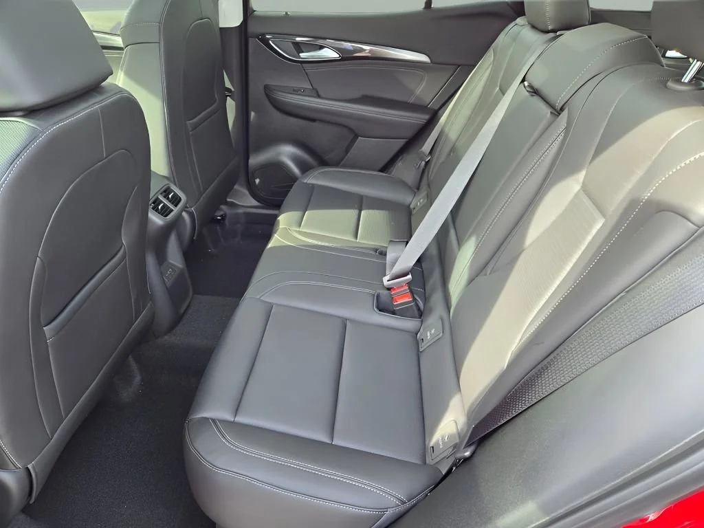 2025 Buick Envision Preferred - Photo 11