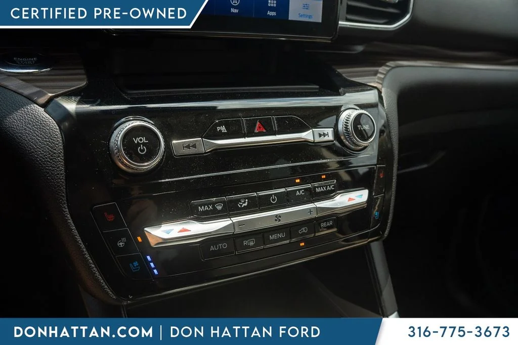 2023 Ford Explorer Limited - Photo 10
