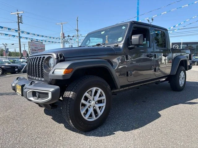 2023 Jeep Gladiator