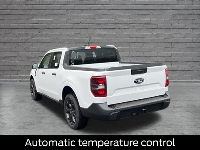New 2026 Oxford White Ford XLT image 5