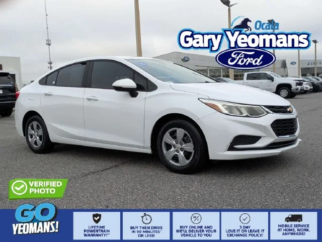 Used 2018 Summit White Chevrolet LS image 1