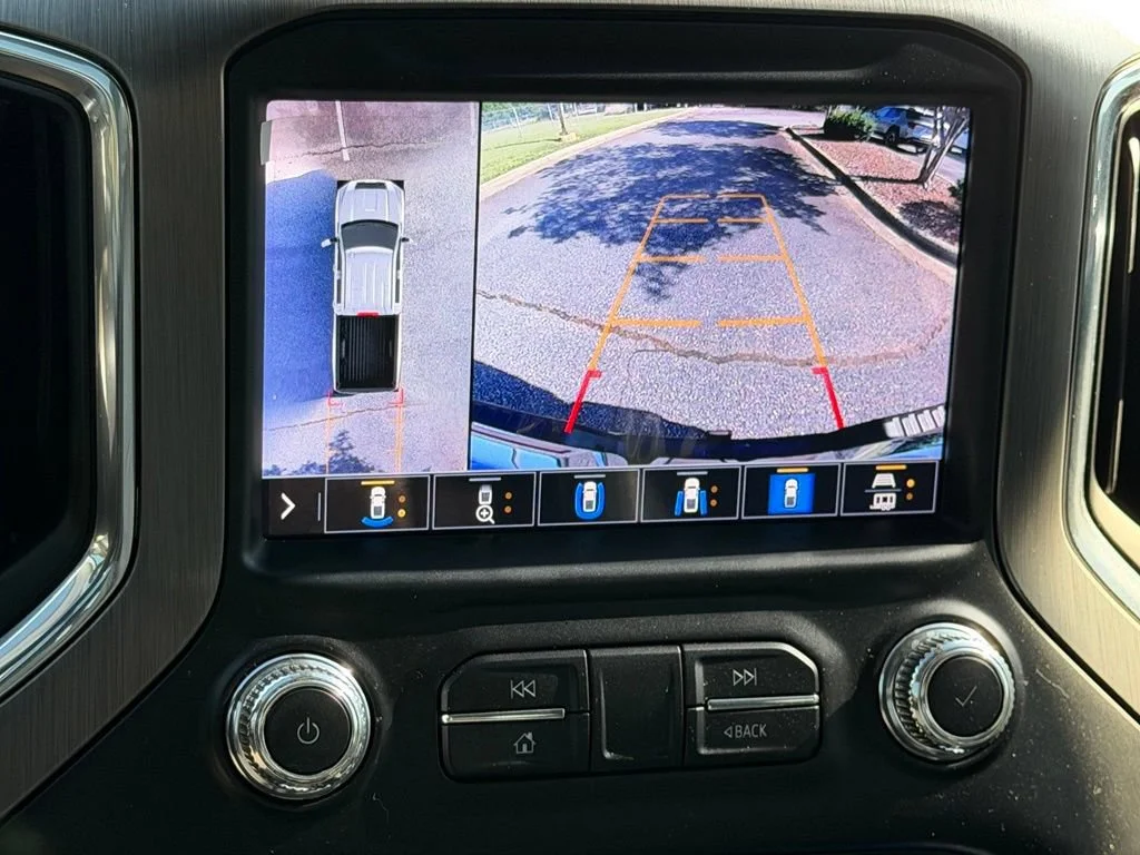 Used 2022 Onyx Black GMC Denali image 25