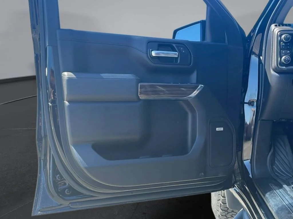 2020 Chevrolet Silverado 1500 LT Trail Boss - Photo 11
