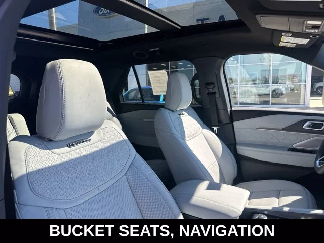 New 2027 Avalanche Gray Ford Platinum™ image 2