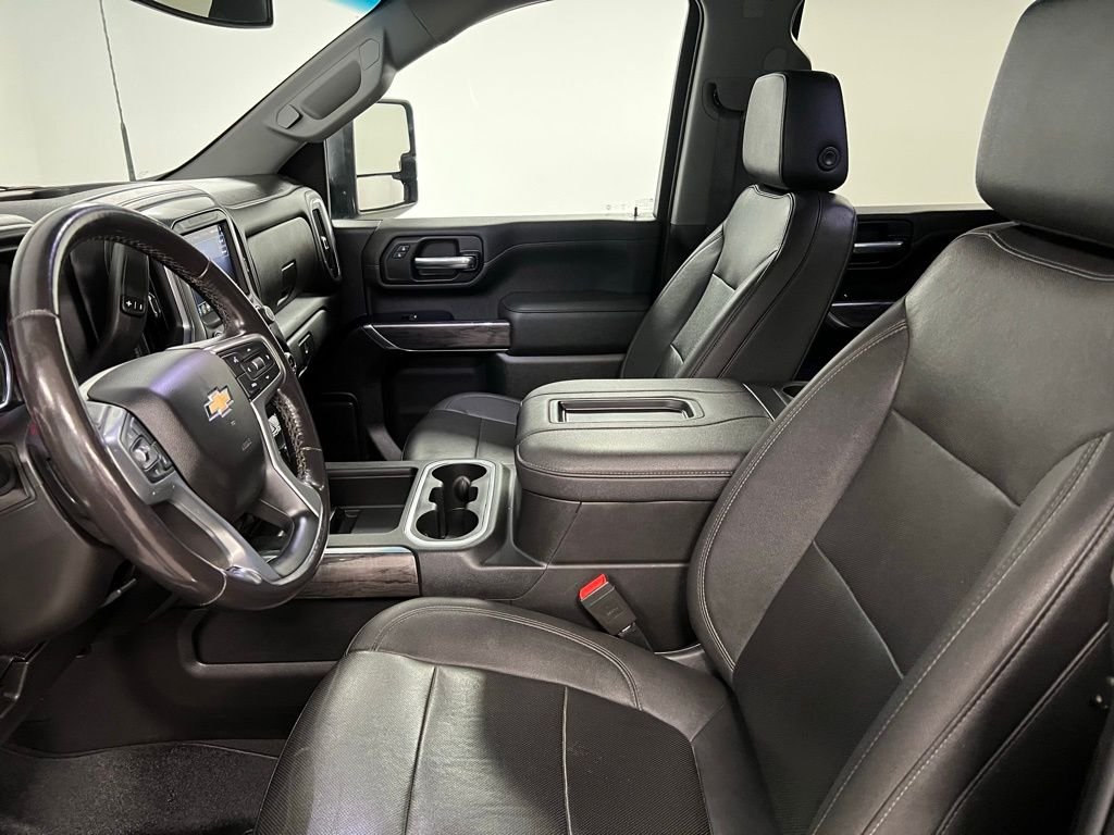 2022 Chevrolet Silverado 3500HD LTZ - Photo 26