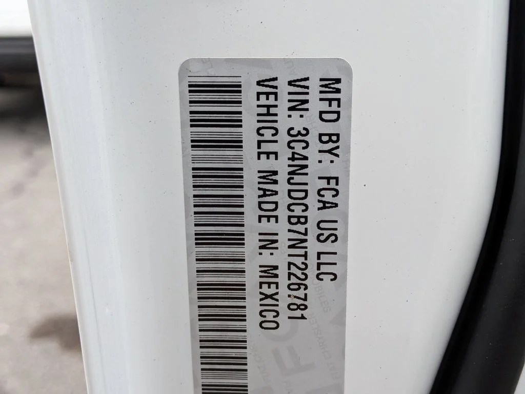 Used 2022 White Jeep Limited image 27