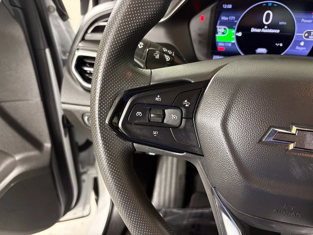 Certified Used 2023 SUMMIT WHITE Chevrolet LT image 22