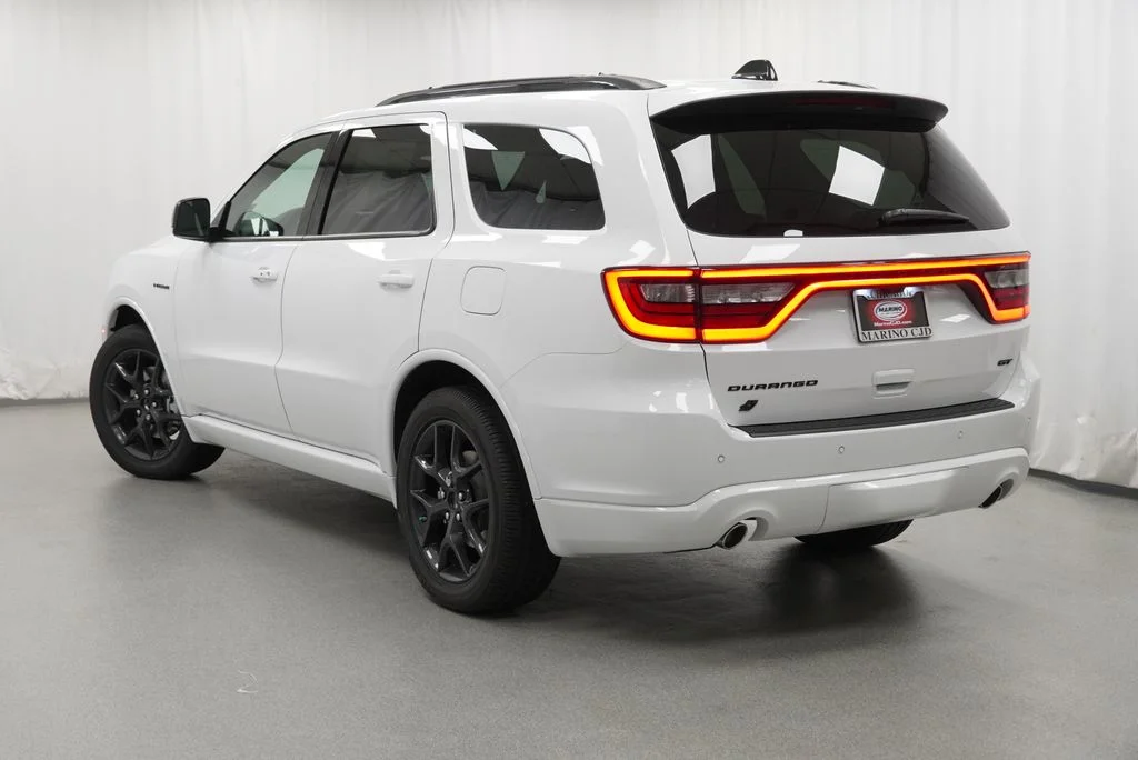 New 2026 White Knuckle Clear-Coat Exterior Paint Dodge GT Plus HEMI V8 image 13
