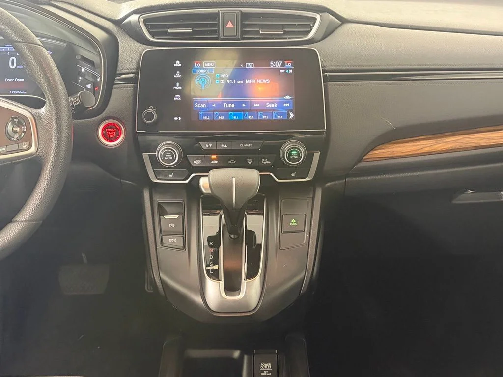 Used 2019  Honda EX image 2