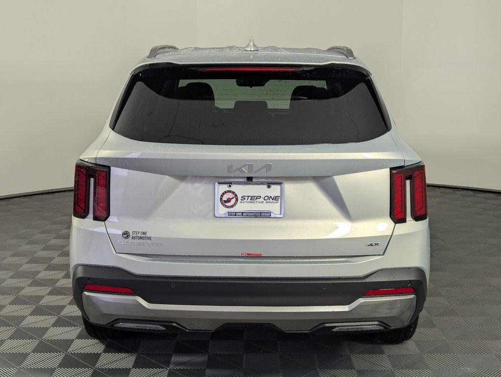 2026 Kia Sorento S - Photo 6